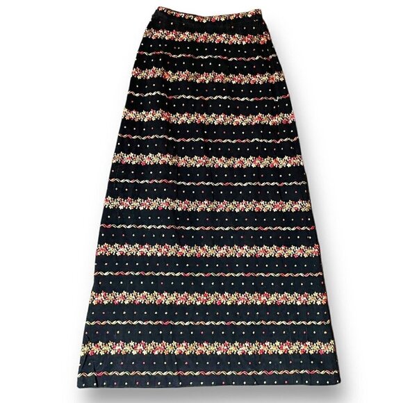 Vintage 1960s Malbe Womens Maxi Skirt XS Black Velvet Floral Embroidered Belted - Picture 9 of 9